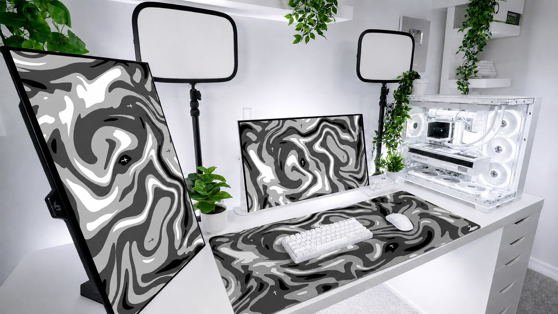 Black Liquid Mousepad - Elevate Culture