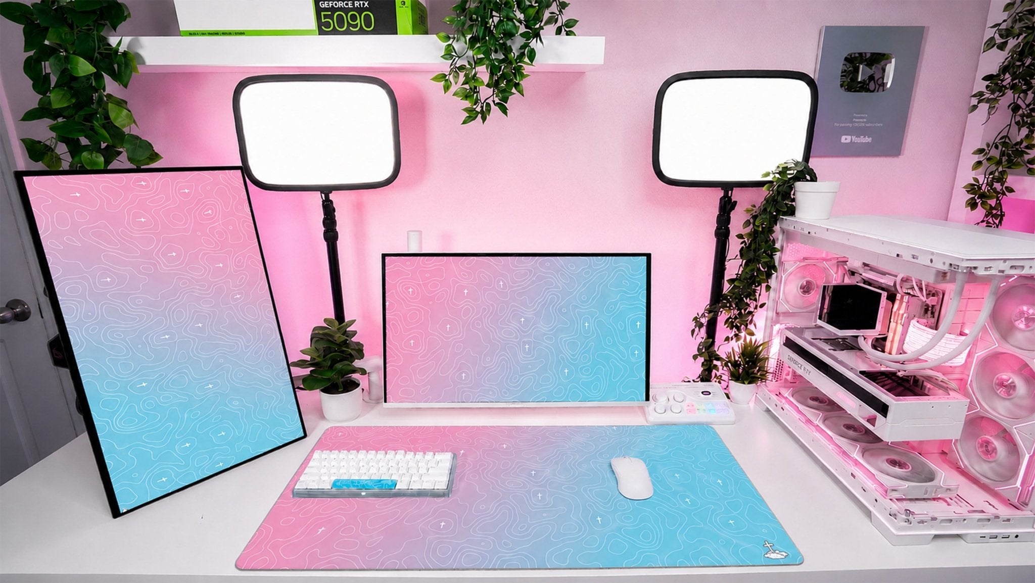 Topo Miami Mousepad - Elevate Culture